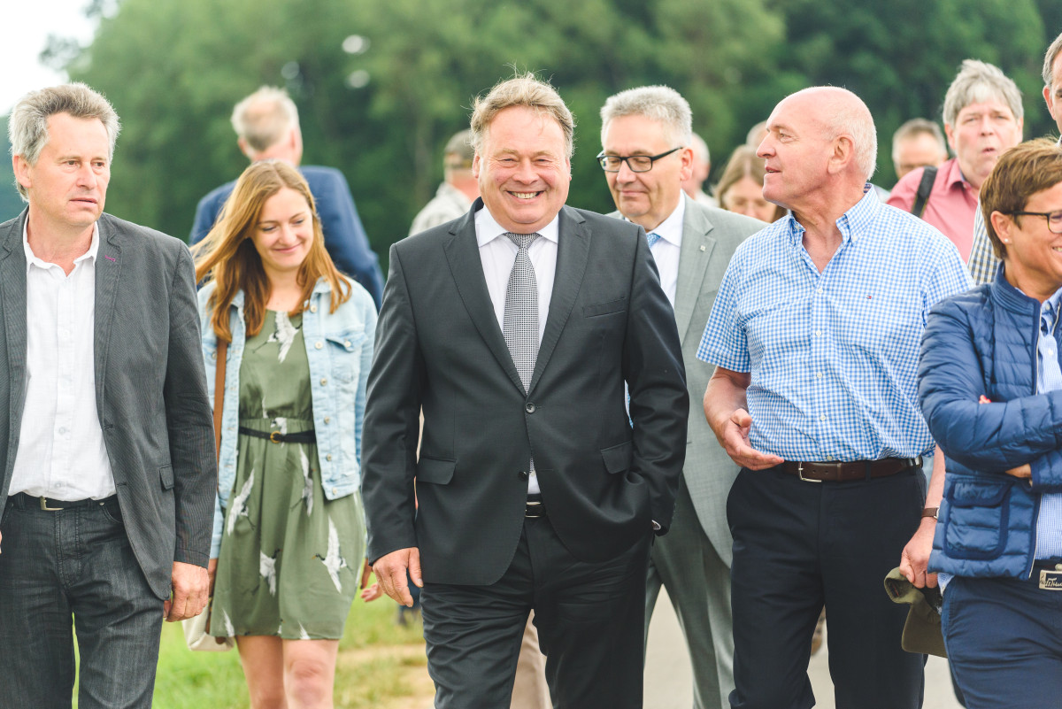 Ankunft von Landwirtschaftsminister Brunner (Foto: Nicolas Armer/StMELF)