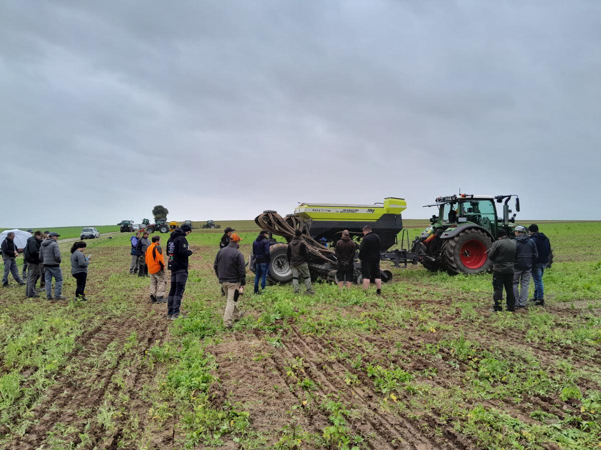 Feldtag zur konservierenden Aussaat von Wintergetreide in Rohr